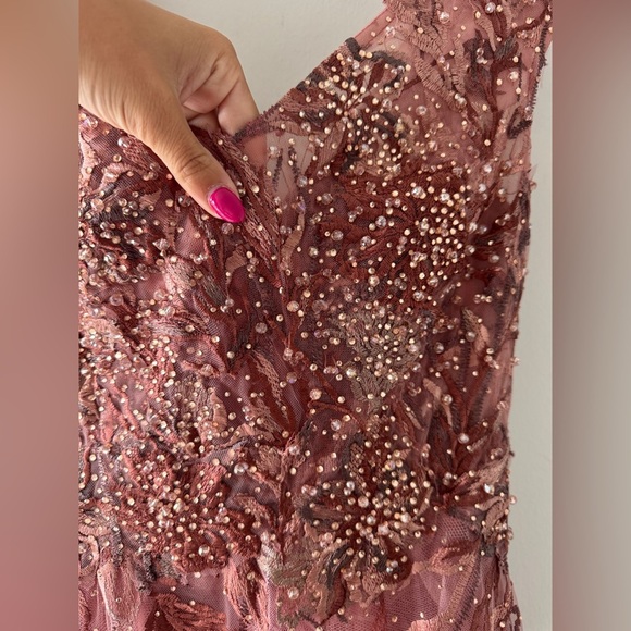 MAC DUGGAL NWT Pink Embroidered Illusion Cap Sleeve A Line Gown 4 - Picture 13 of 13